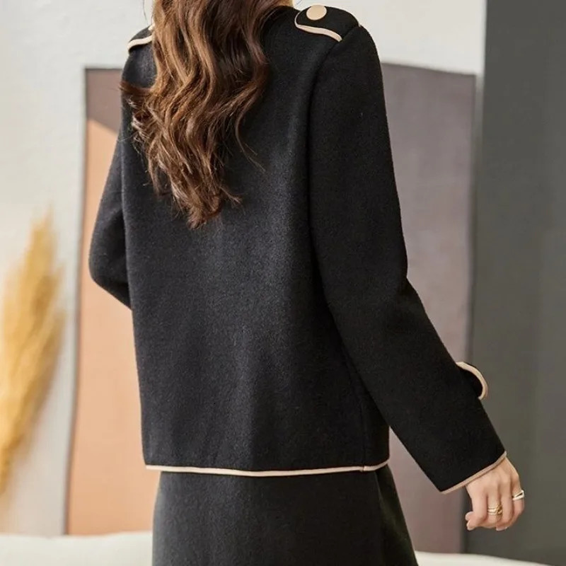Women Autumn Winter Elegant Temperament Solid Color Long Sleeve Coat Clothes Simplicity Office Lady Allmatch Trend Tops 241115