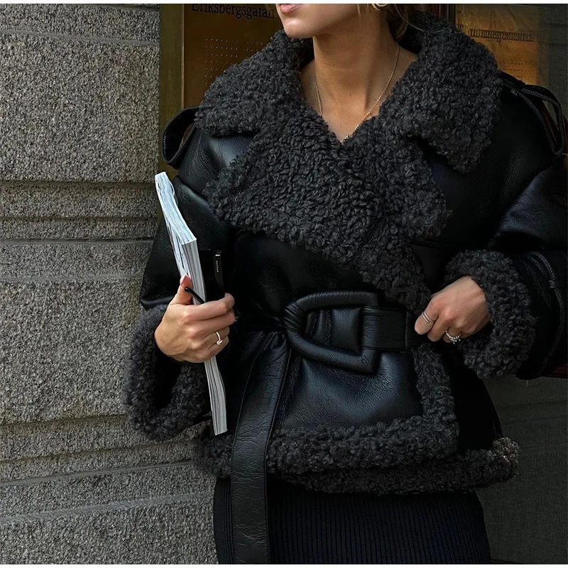 Retro Patchwork PU Leather Fur Jackets Women Casual Stand Collar Jacket With Belt Female Winter Thickening High Street Outwears 241114