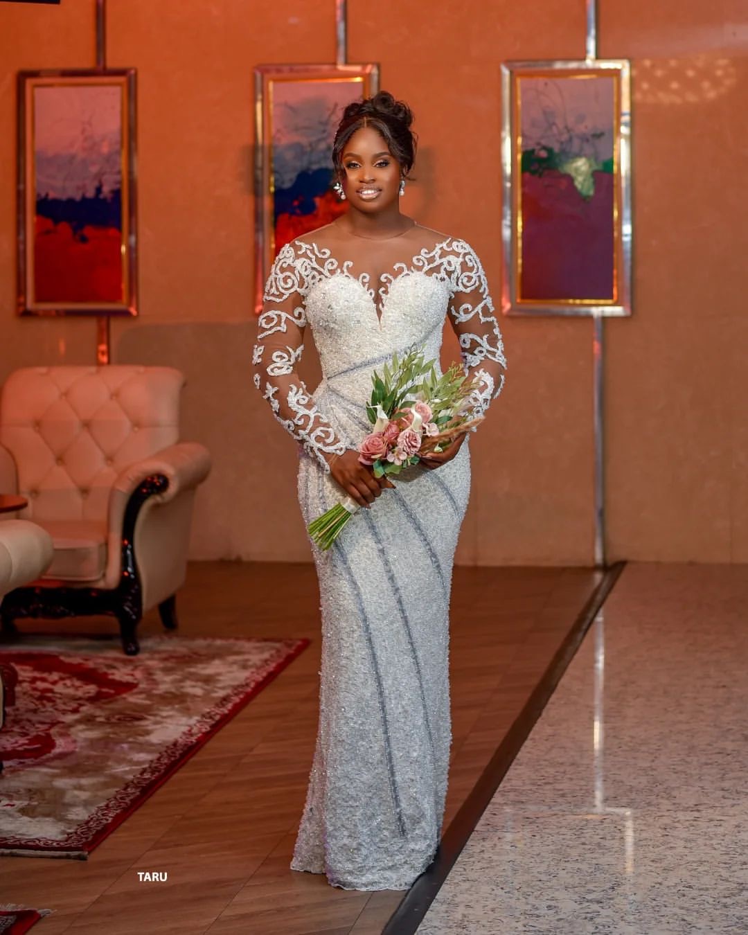 2024 Arabic Aso Ebi Plus Size Ivory Bride Dresses Beaded Crystals Sequined Luxurious Detachable Train Lace Vintage Bridal Gowns Dress For Bride