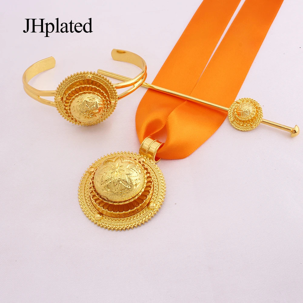 Gold Bridal Jewelry Set Suitable for Women Ethiopian Red Rope Pendant Hairpin Earrings Bracelet Rings Wedding Gifts 241115