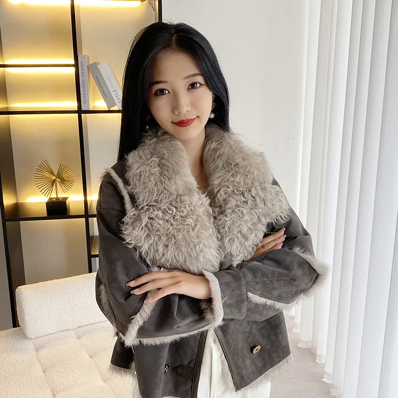 2023 Autumn And Winter Lamb Hair Collar Rex Rabbit Hair Grass Integrated Short Fashion Double breasted Real Leather Top Coat 241115