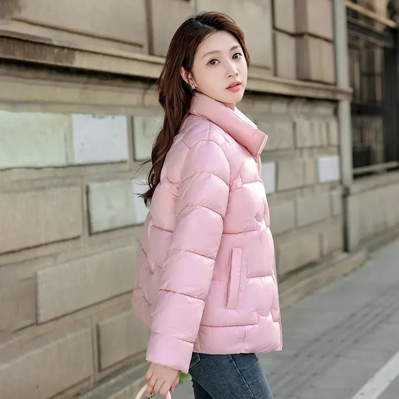 Cotton-padded Womens Winter Coat In 2025Parkas Korean Female Fashion Slim Loose Jacket Student Short Down cotton Overcoat 241114