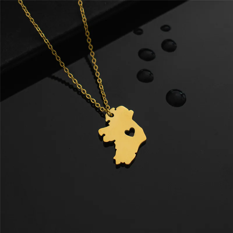 Republic of Ireland Country Heart Map Necklace Stainless Steel Outline Continent Dublin Pendant Necklaces for Motherland Hometown Female Ladies Party 
