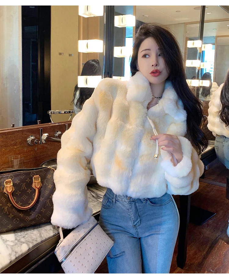 FANIECES Women Plush Faux Fur Short Coat Winter Lapel Zipper Fluffy Rabbit Outerwear 241115