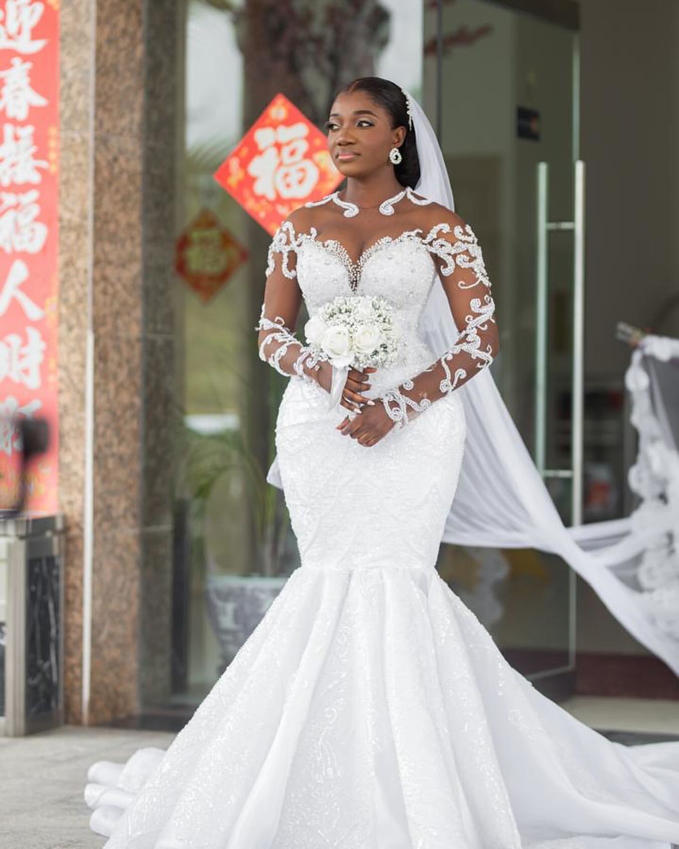 2024 Arabic Aso Ebi Plus Size Off White Mermaid Wedding Dresses Beaded Lace Full Sleeves Vintage Elegant Bridal Gowns Dress For Bride