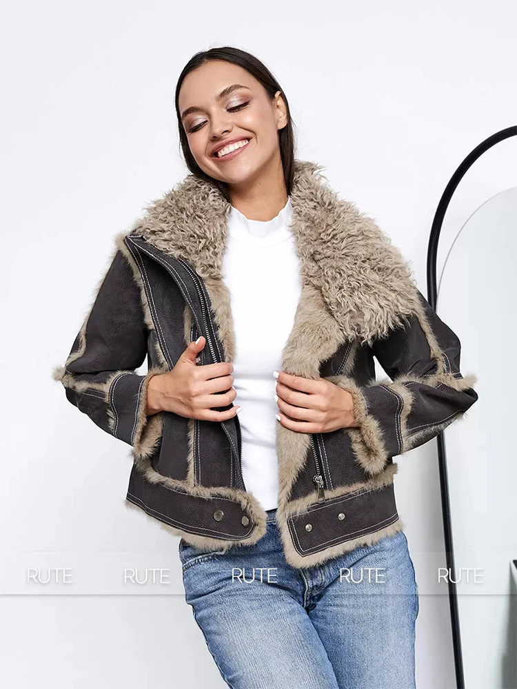 fur coat women winter 2024 Sheepskin Fabric ONeck Rabbit lining Short jacket Fashionable Womens clothing 241115