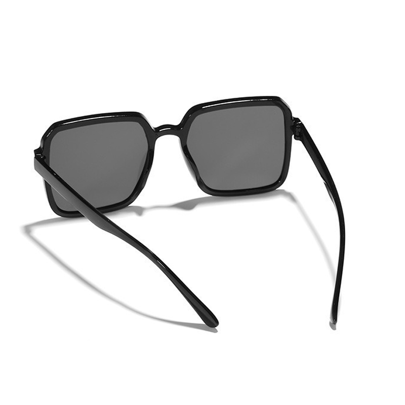 Women's Fashionable Large Frame Square Plastic Full Rim Sunglasses Full Glasses for Travelling and Taking Photos Designer Sunglasses Polarized uv
