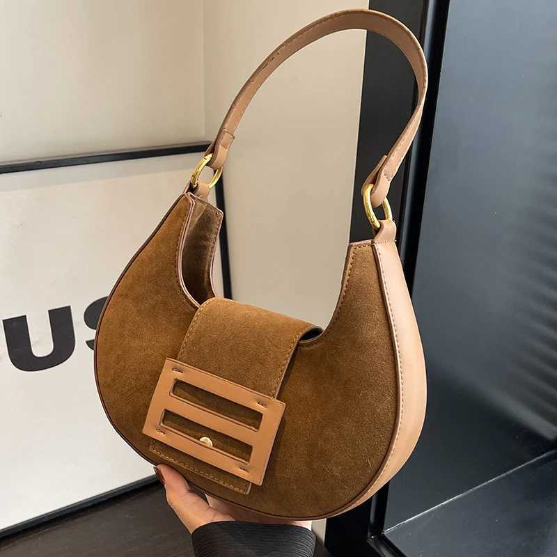 Single-shoulder bag Burgundy High-end Underarm Bag 2024 Autumn/Winter Wens Matte Suede PU Splicing Elegant Crossbody Bags Texture Handbag Z241115