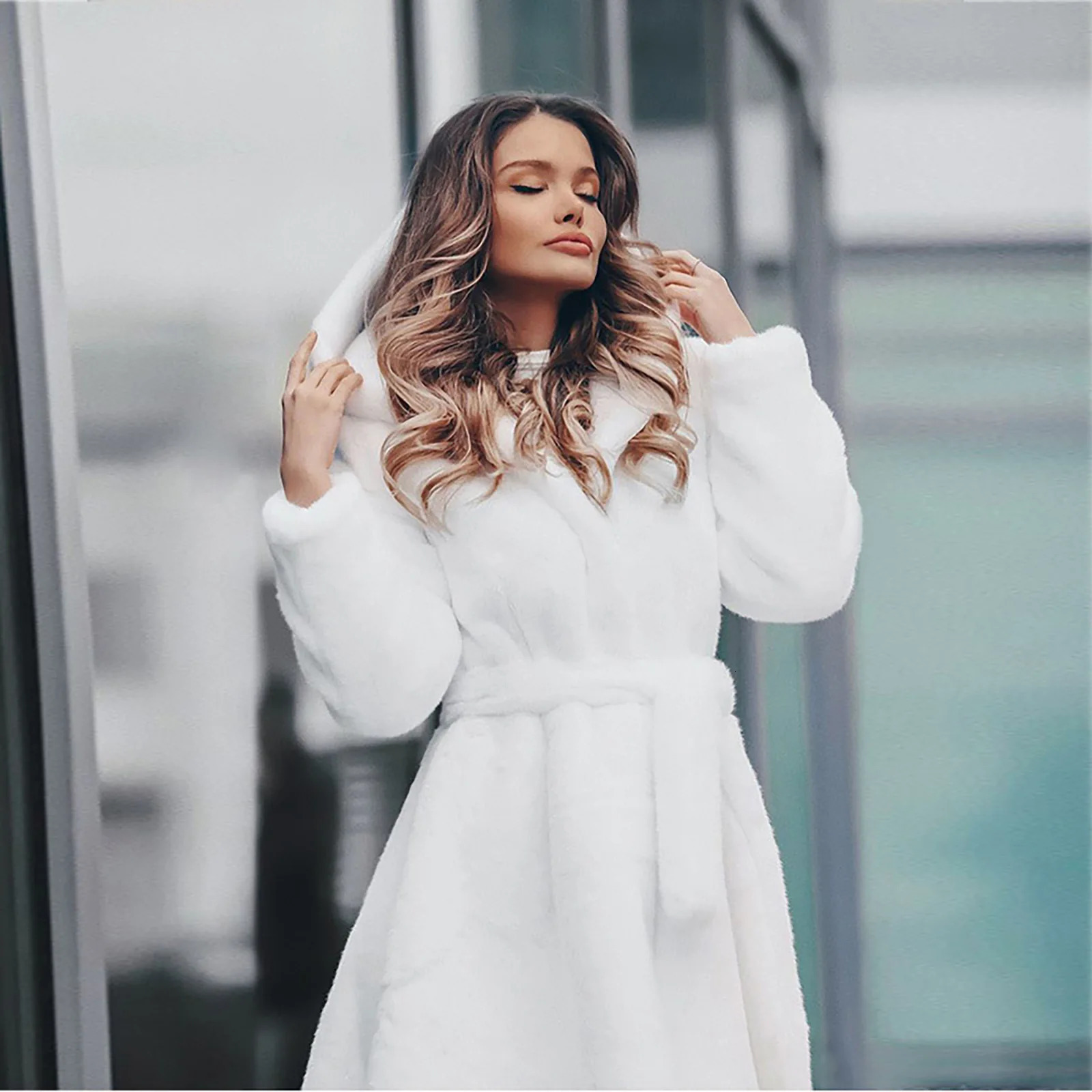 White Belted Faux Fur Coat Women Winter Clothes Hooded Fluffy Jacket with Belt Long Plush Coats Thick Warm Slim Furry Overcoats 241115