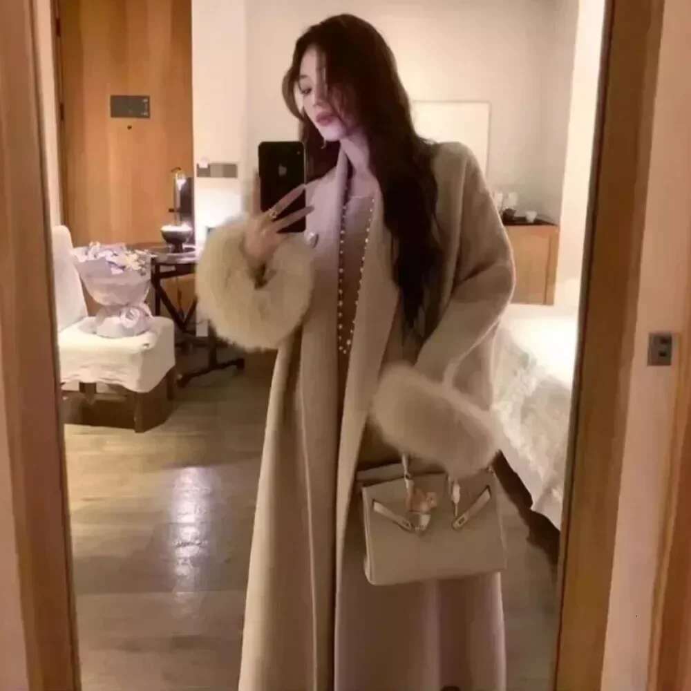 Cuffs Long Woolen Real Fox Fur Jacket Female 2024 Autumn Winter New Bathrobe Double-Sided Cashmere Coat Women