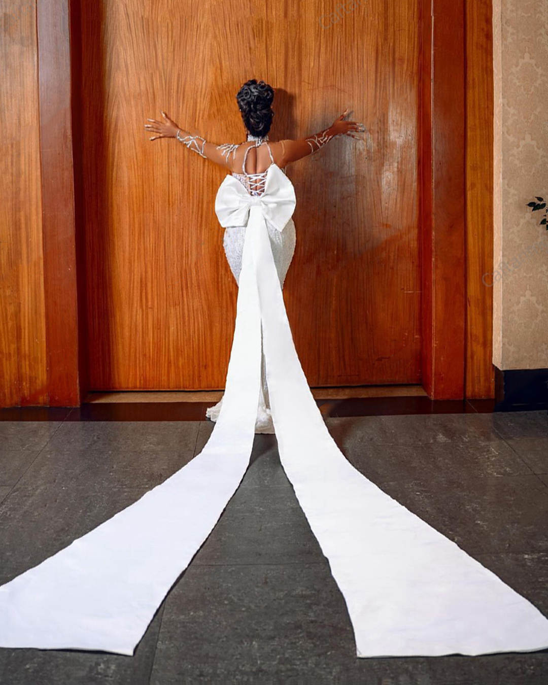 Gorgeous Plus Mermaid Wedding Dresses Sheer Beading High Neck Sequined Bridal Gowns Long Sleeves Sweep Train Custom Made