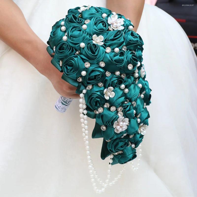 Decorative Flowers Yan Creamy Dusty Rose Bride Casading Wedding Bouquets With Rhinestone Pearl String Handamde Satin Bridal Bouquet