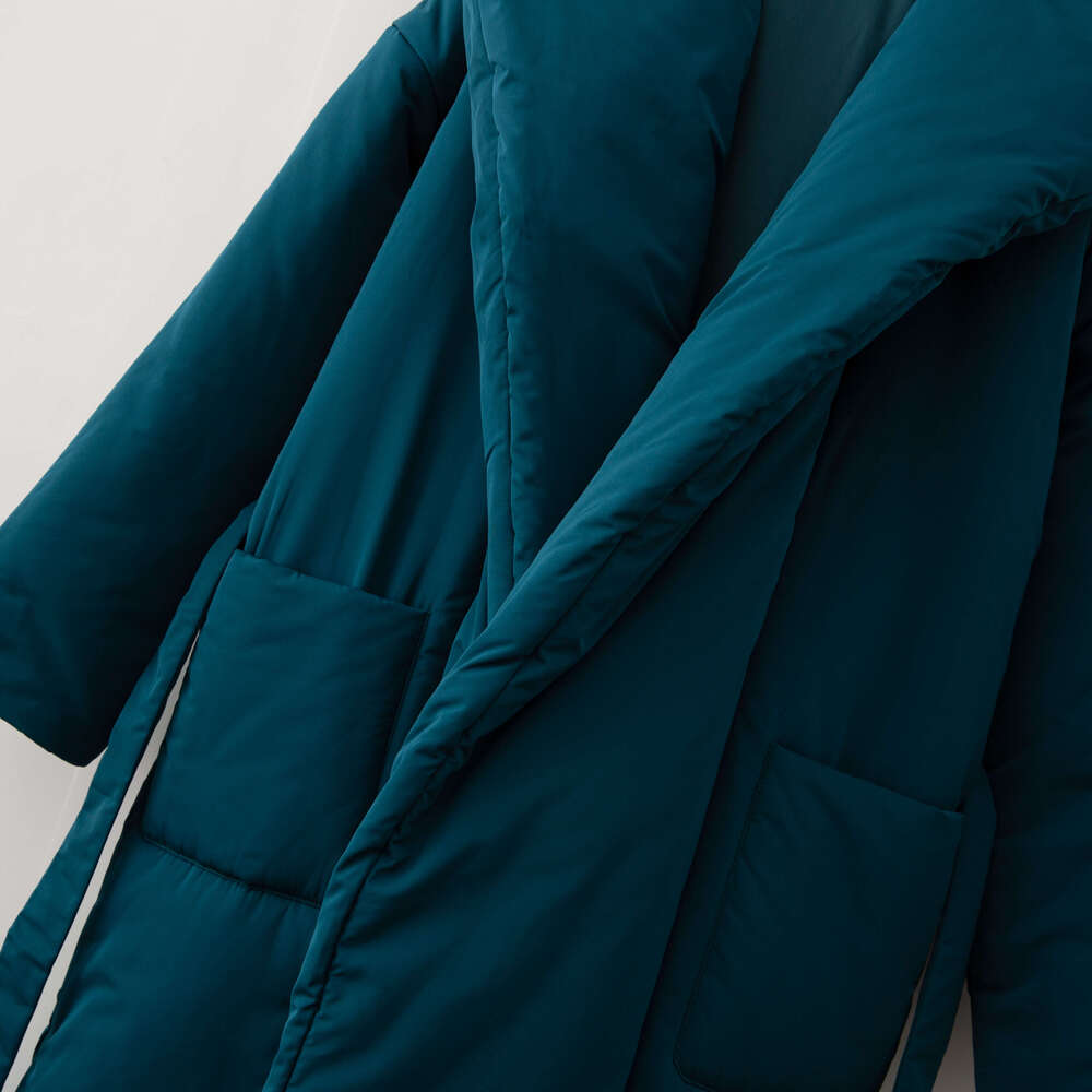 2024 Women Winter Jacket Coat Stylish Thick Warm Fluff Long Parka Female Water Proof Outerware Coat New Hot