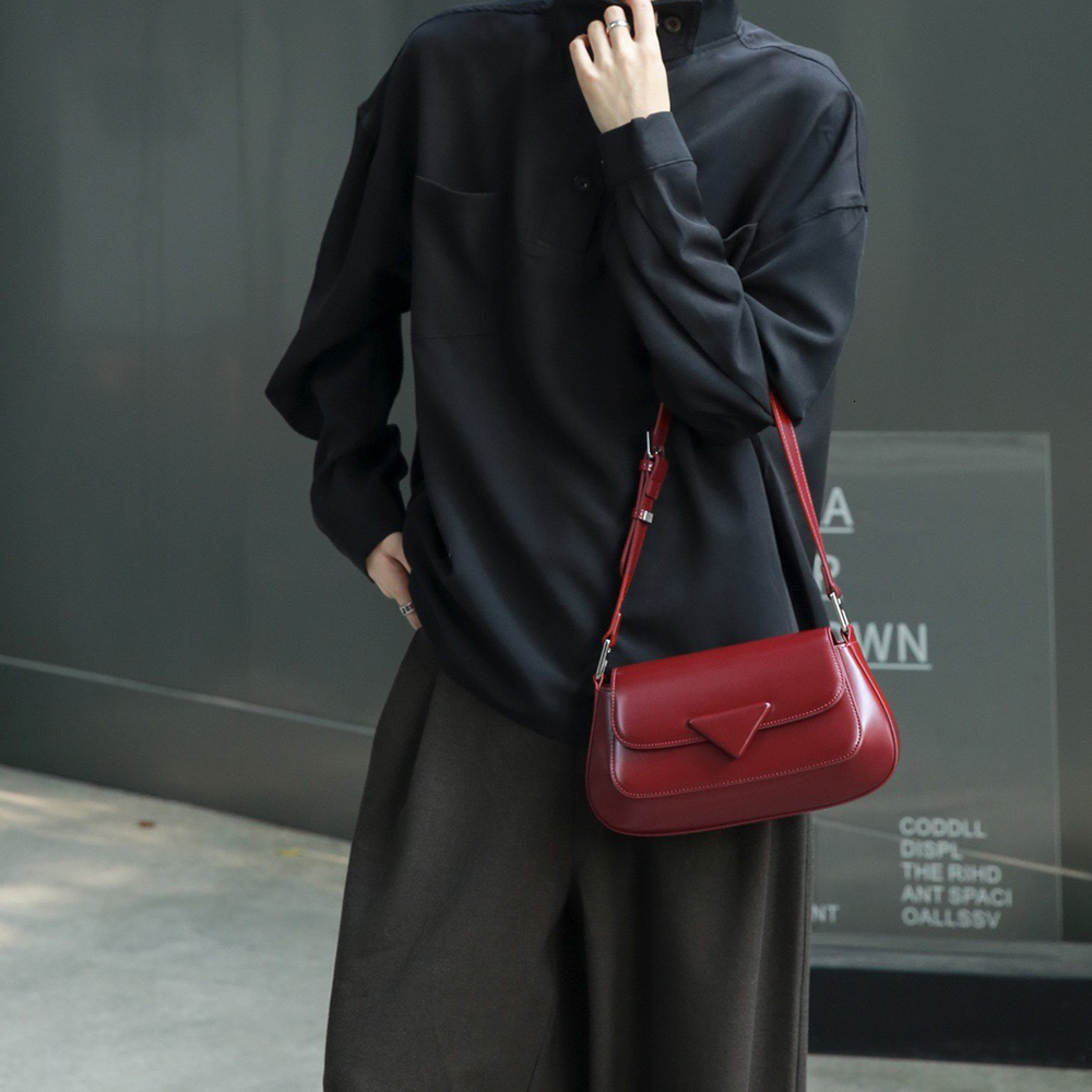 Retro Designer Women's Saddle Fashion Single Shoulder Underarm Bags With Adjustable Strap dddmymoon