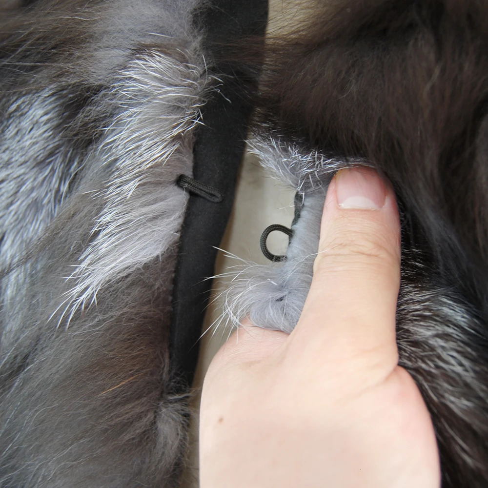 Fashion Real Fur Coat Short Style Women Winter Silver Coats Ladies Warm 100 Natural Jacket 241115
