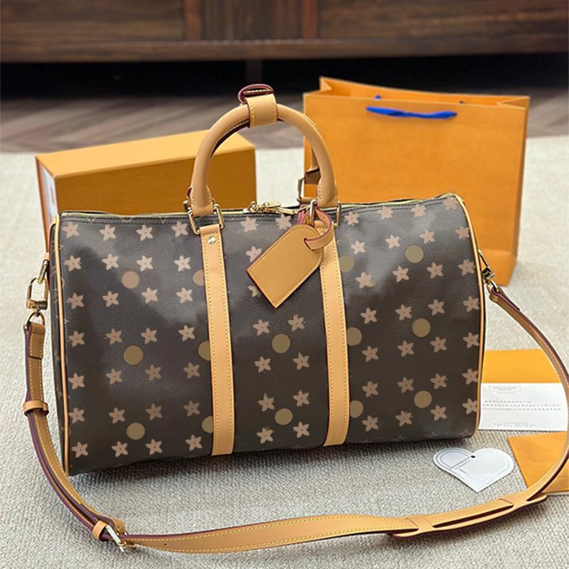 Designer Duffel Bag Mens Womens Luxury Duffel Bag Travel Bags Designer Handbags Large Capacity Holdall Carry On Luggages High Quality
