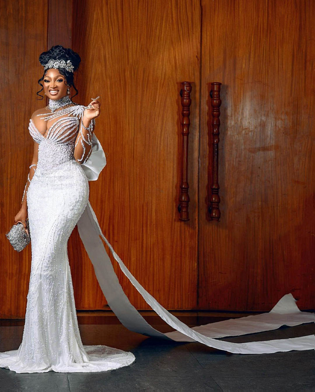 Gorgeous Plus Mermaid Wedding Dresses Sheer Beading High Neck Sequined Bridal Gowns Long Sleeves Sweep Train Custom Made