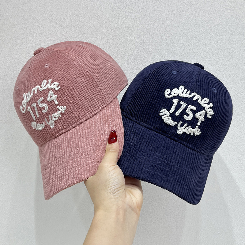 Designer cap Baseball caps hat Fashion New Men Women fitted hats Luxury embroidered baseball cap Sun Hats Adjustable cap Free shipping D-7