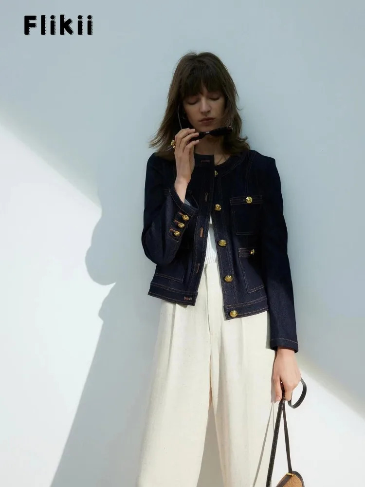 Womens French single chest loose Y2K jacket autumn casual bag wash round neck retro currency style denim jacket 241115