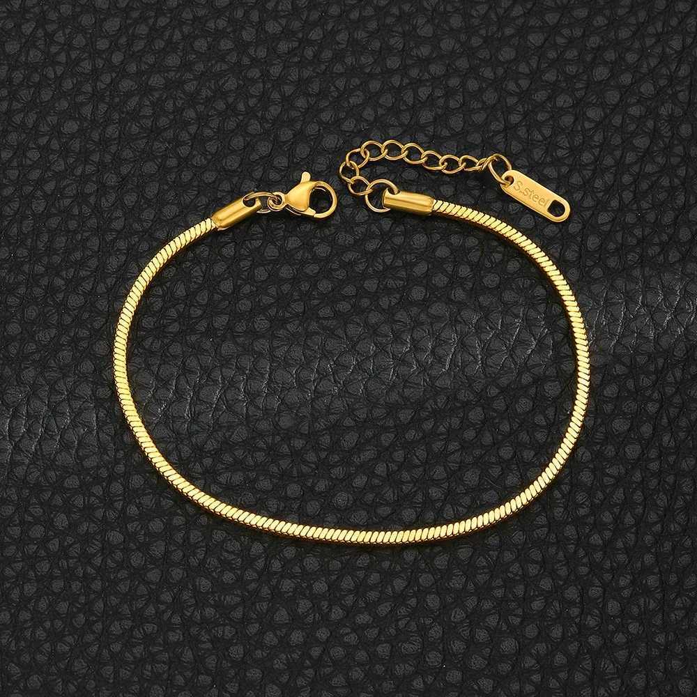 Classic Couples Men Women Gold Color Bracelets for Women Stainless Steel Thin Snake Bone Chain Lobster Clasp Snap Button JewelryXJ241118