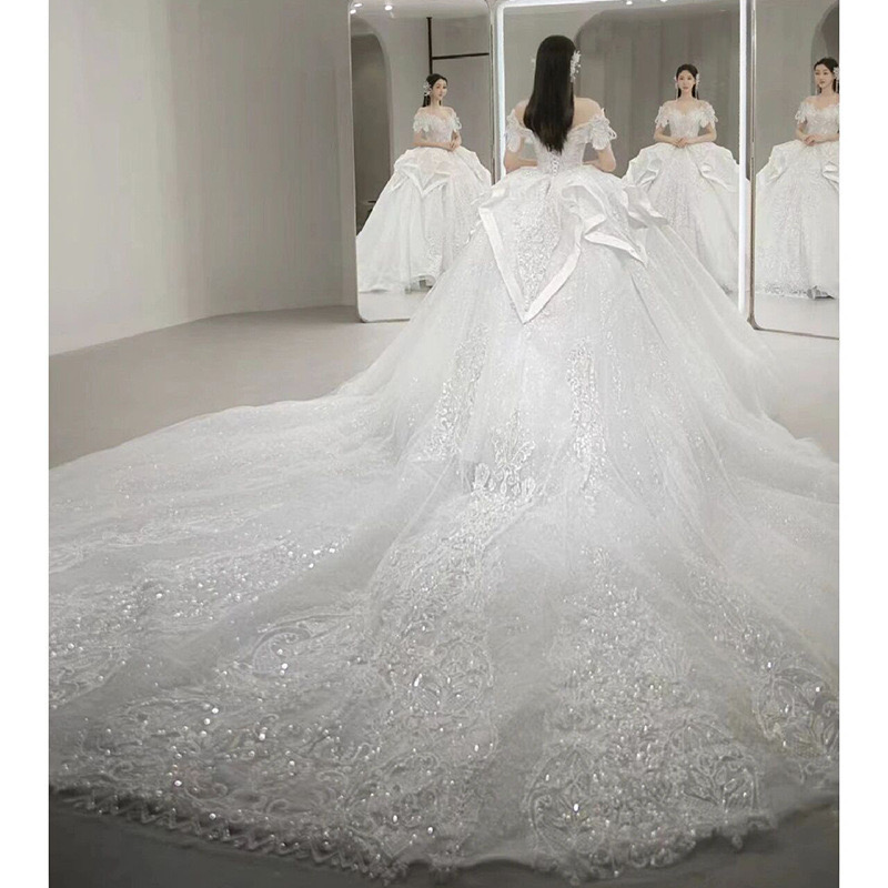 Bohemian 2024 Off The Shoulder Wedding Dresses crystals Sexy Backless Lace Appliqued A Line Beach Boho Bride Dress Plus Size Arabic Beading Bridal Gow