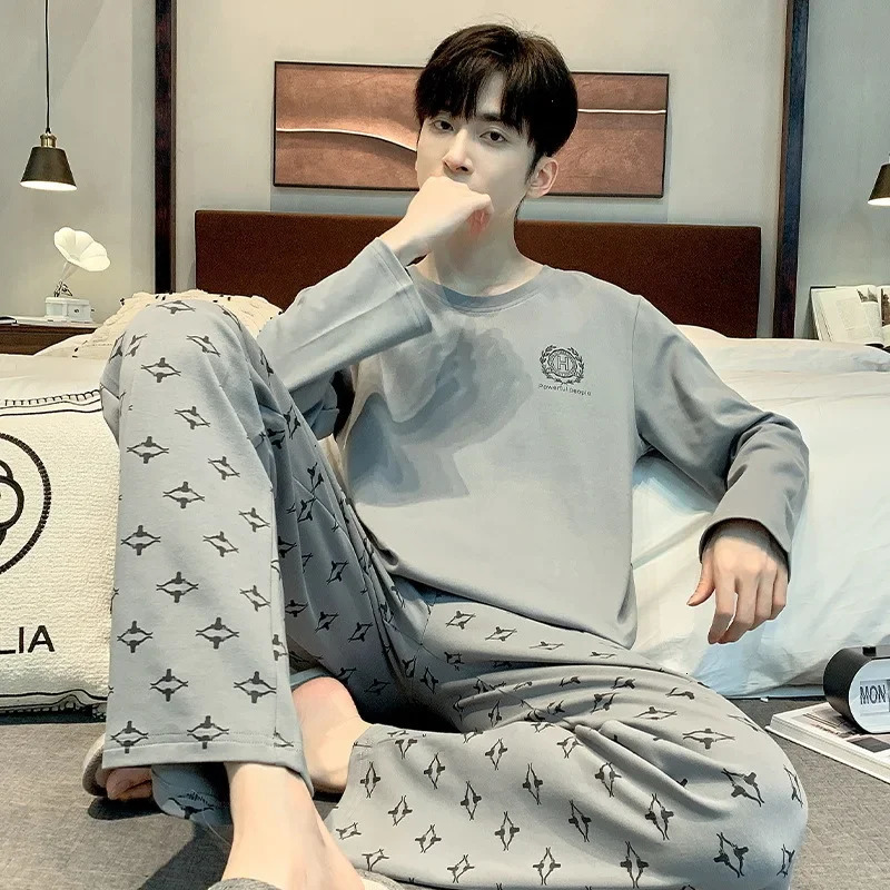 Fashionable n pajama set for men autumn and winter sleep Korean version pajama set for men comfortable and loose casual wear 241112