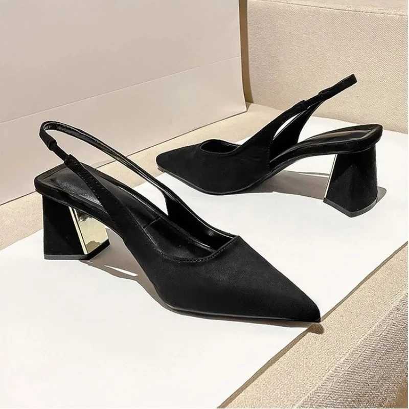 Summer New Pointed Solid Color Simple Shallow Mouth Comfortable Wens Outwear Back Strap Fi Sandals Y250304
