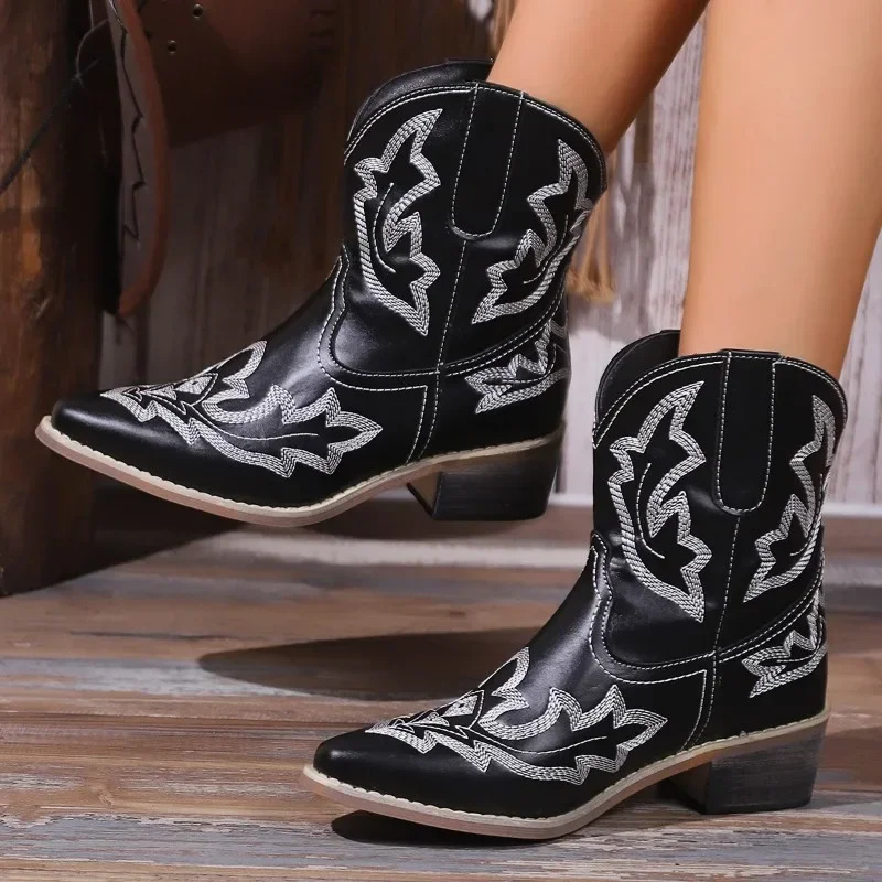 Fashion Embroidered Thick Heel Womens Boots Autumn Western Cowboy Ankle Boots Pointed Casual Shoes Womens Short Boots 241115
