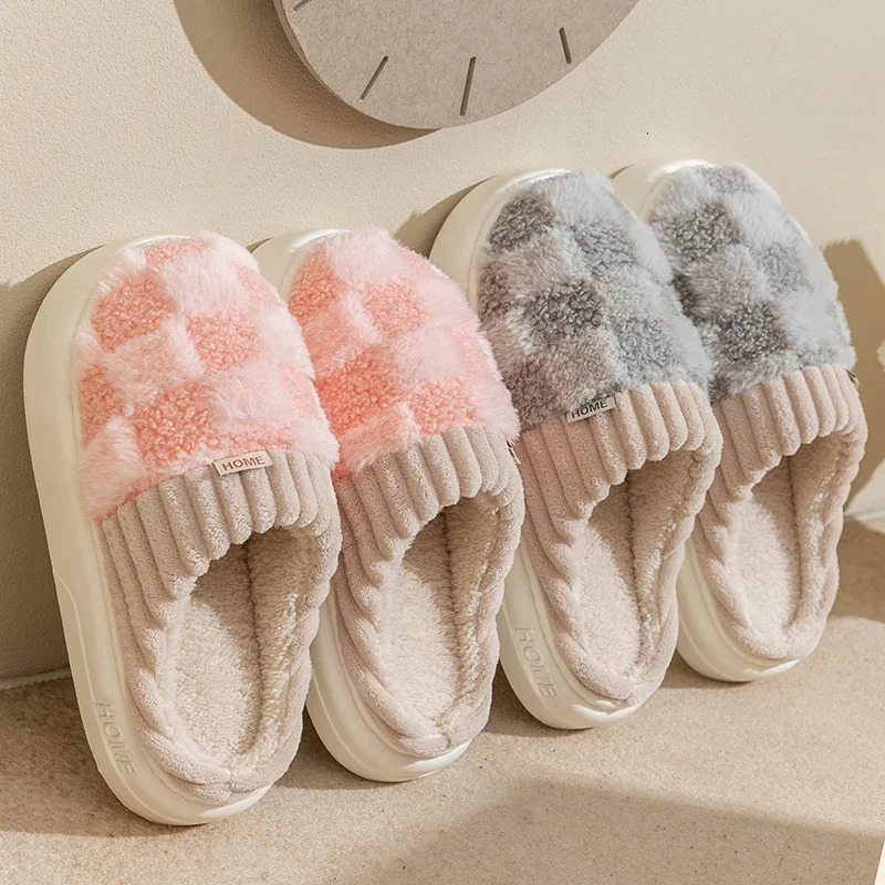 Fashion Couple Winter Flip Flops Warm Plaid Plush Slippers Soft Sole Slides Men Women Indoor Floor Home Nonslip Cotton Shoes y241115