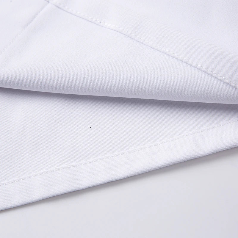 White chef jacket long sleeve coat Tshirt el uniform restaurant Bakery Breathable Cooking clothes 240412