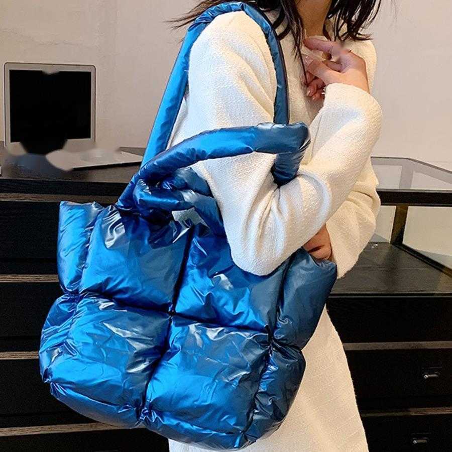 Down Bag WoMens Fashion Shoulder Bag Large Capacity Tote Bag High-end Feel Shiny Surface Handbag Simple Grid Cotton Jacket Bag 241104