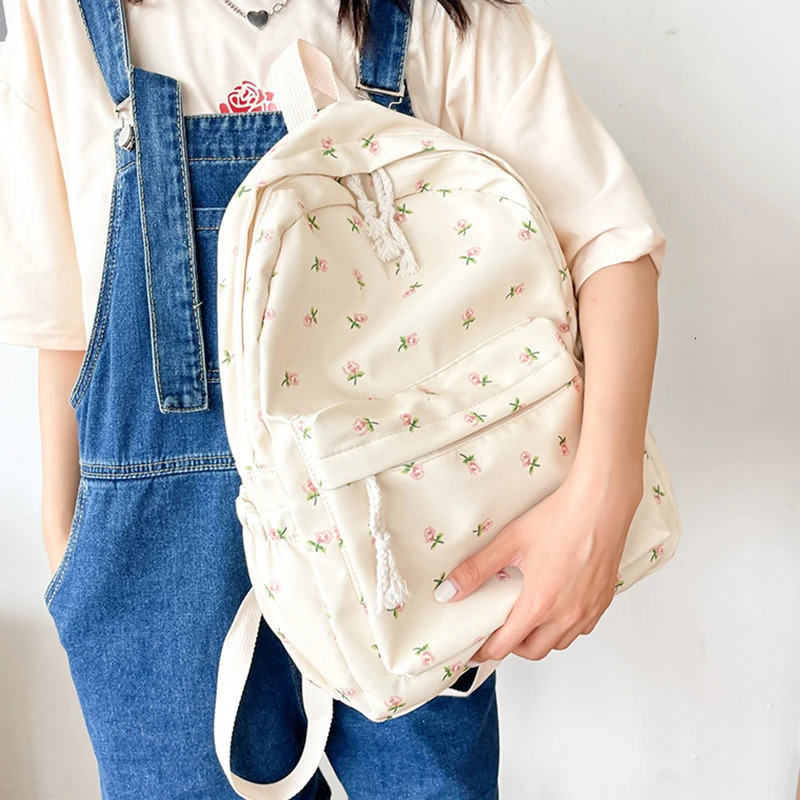 Korean Version Nylon Floral Backpack School Flower Fashion Backpack Junior High School Backpack Travel Bag 241115