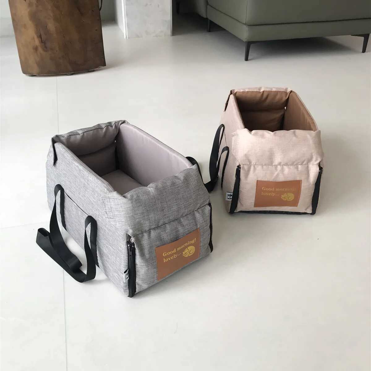 Dog Car Seat Covers 42X22X23cm Portable Pet Cat Seat Elevated Car Seat For Dog Armrest for Small Dog Cat Waterproof Dog Carrier Safety Travel Bag z241