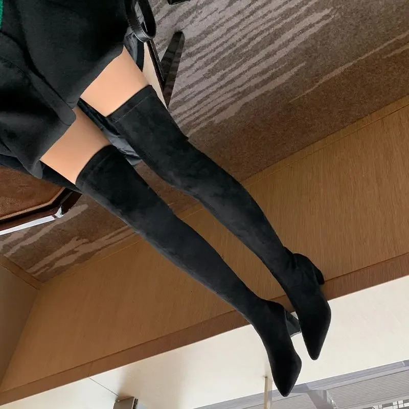 Sexy High Heels Womens Winter Fashion Over Knee Warmth Botas Strapless Back Zipper Pump Socks High Heels 241115