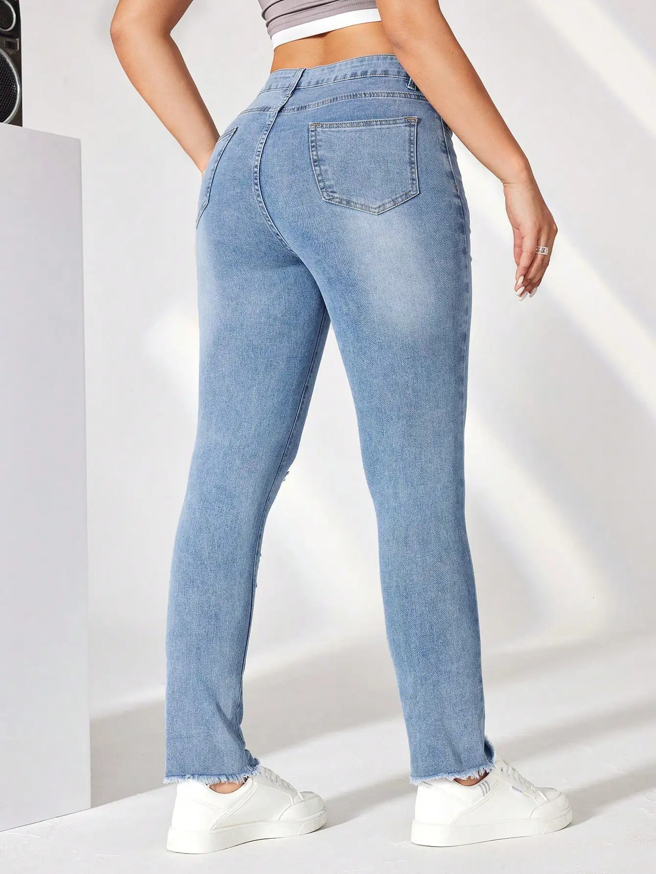 Casual Basics Denim Jeans Stretch Skinny Ripped Hole Washed Tapered Fashion Slim Fit Butt Lift Pencil Pants 241115