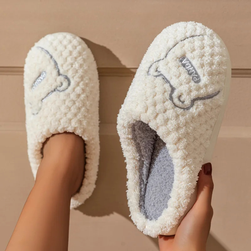 Cartoon Bear n Women Winter Home Slippers NonSlip Warm Soft House Indoor Bedroom Unisex Fluffy Floor Shoes in Autumn 241115