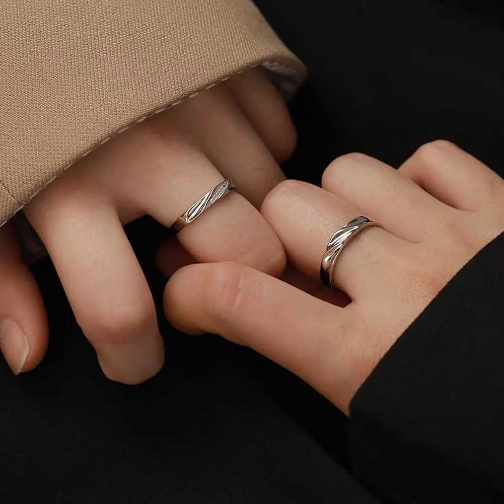 2Pcs Couple Rings For Lovers Stainless Steel Wedding Set Women Love Jewelry Silver Color Valentines Day Anniversary Gifts W250207