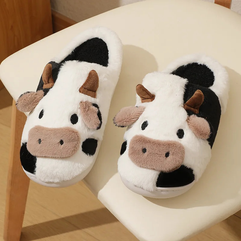 Couple Winter Home Slippers Women Shoes Cute Cartoon Cow Slippers Men Warm Plush Slides Indoor Bedroom NonSlip Floor Slipper 241115