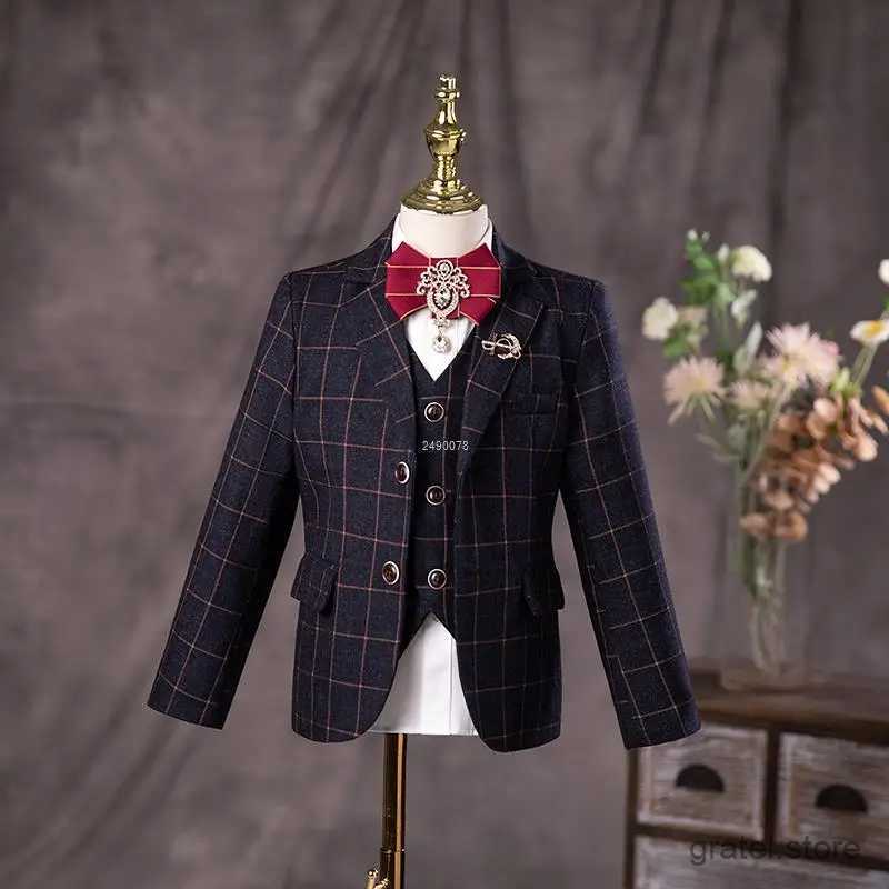 Suits Kids Gentleman Jakcet Vest Pants 3PCS Photograph Dress Boys Luxurious Wedding Suit Children Teenagers Formal Stage Show Costume
