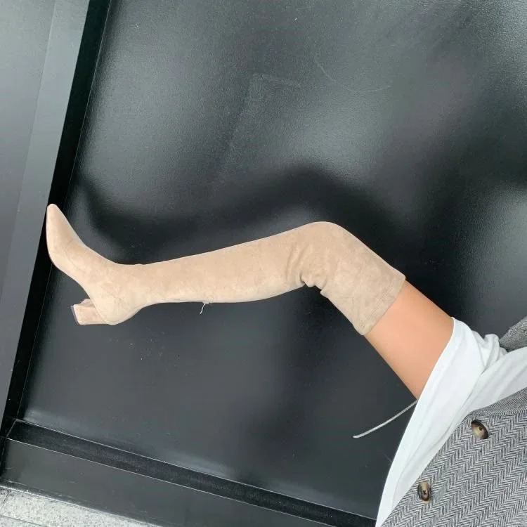 Sexy High Heels Womens Winter Fashion Over Knee Warmth Botas Strapless Back Zipper Pump Socks High Heels 241115