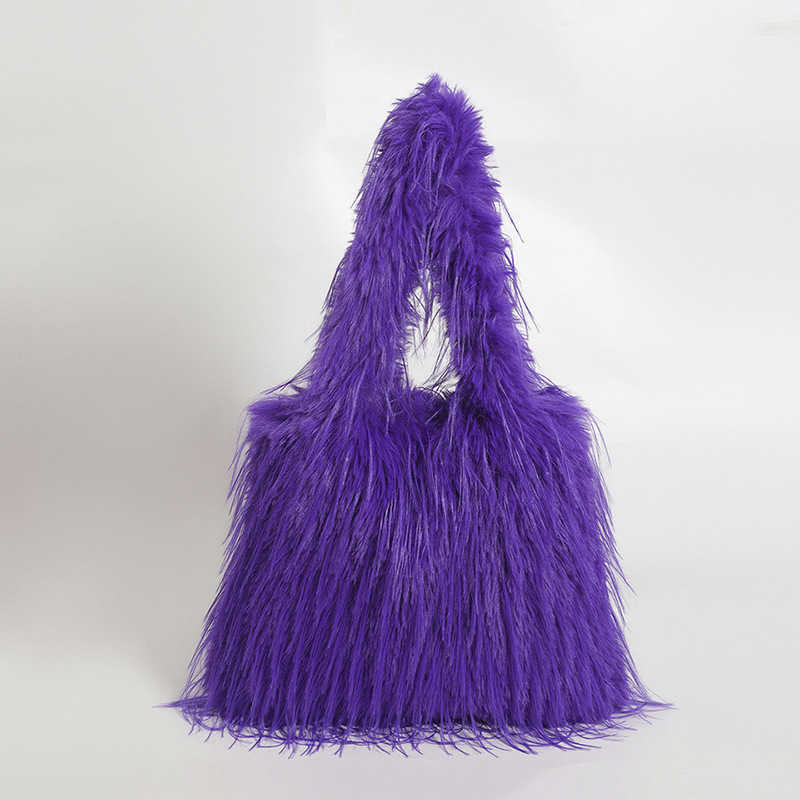 Autumn Winter Tote Bag Large Capacity Shopping Bags WoMens New Style Tassel Shoulder Bag Long Plush Fashion Bag 241104