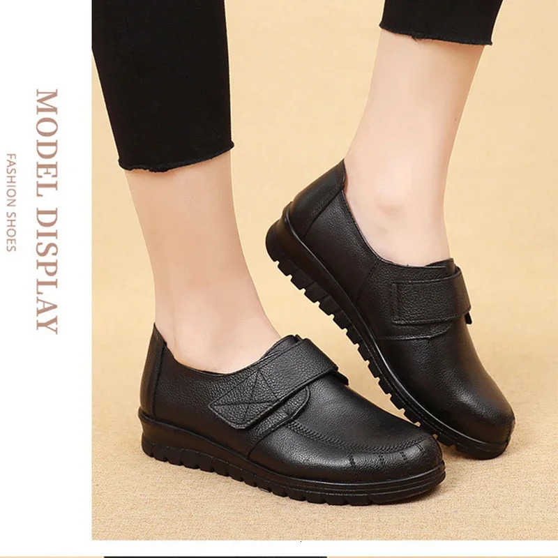 Womens Flat Shoes Soft Leather Comfortable Casual Shoes Womens Flat Shoes 241115ww