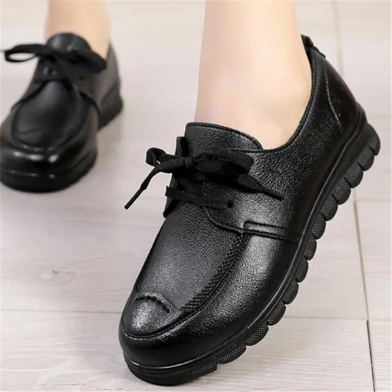 Classic leather womens shoes round toe casual and comfortable womens wedge shoes spring and autumn fashion womens shoes 10 styles 241115