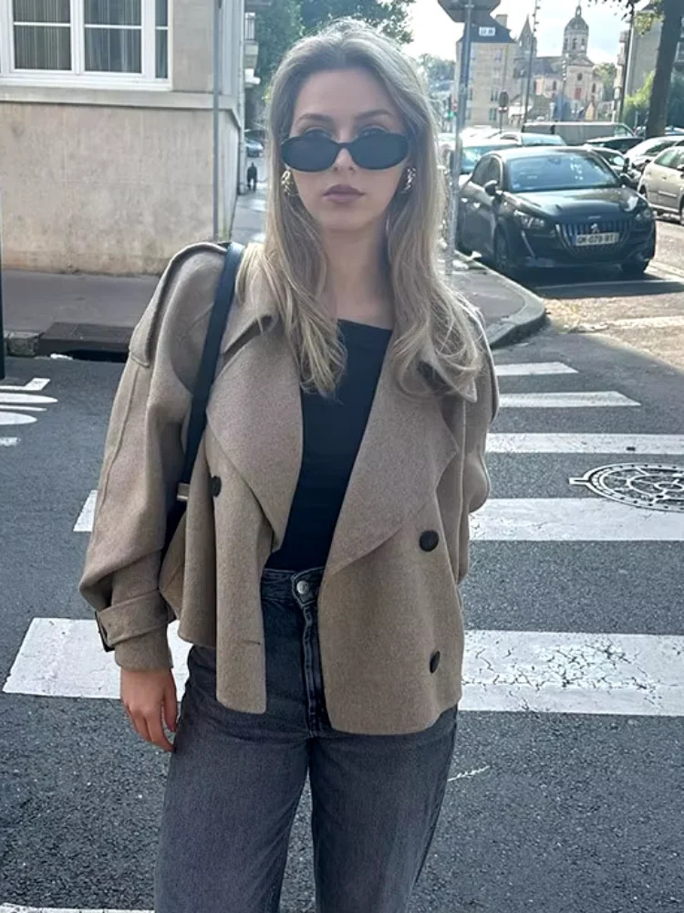 Women Solid Lapel Double Breasted Short Jacket Chic Long Sleeves Loose Woolen Cropped Coat 2024 Ladies Commute Street Outerwear 241116