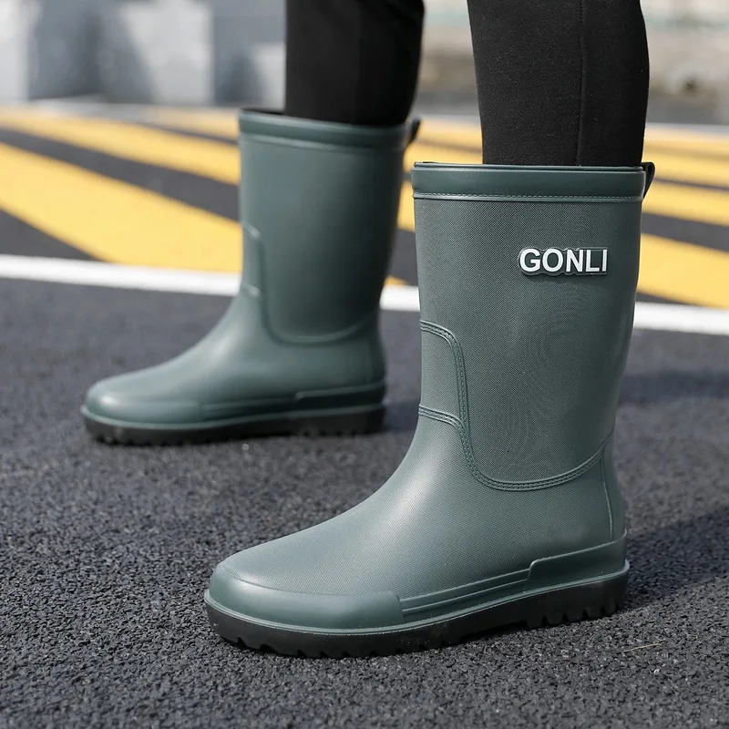 Mens Rain Shoes Rain Boots Adult Mid Length Fashionable Korean Water Shoes Soft and Non Slip Thick Soles 241115