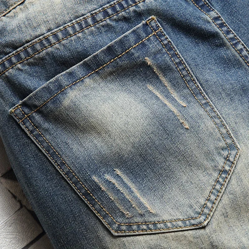 Summer Style Retro Ripped Denim Shorts for Men Fashionable Straight Leg Slim Short Jeans Hip Hop Streetwear Male 241115