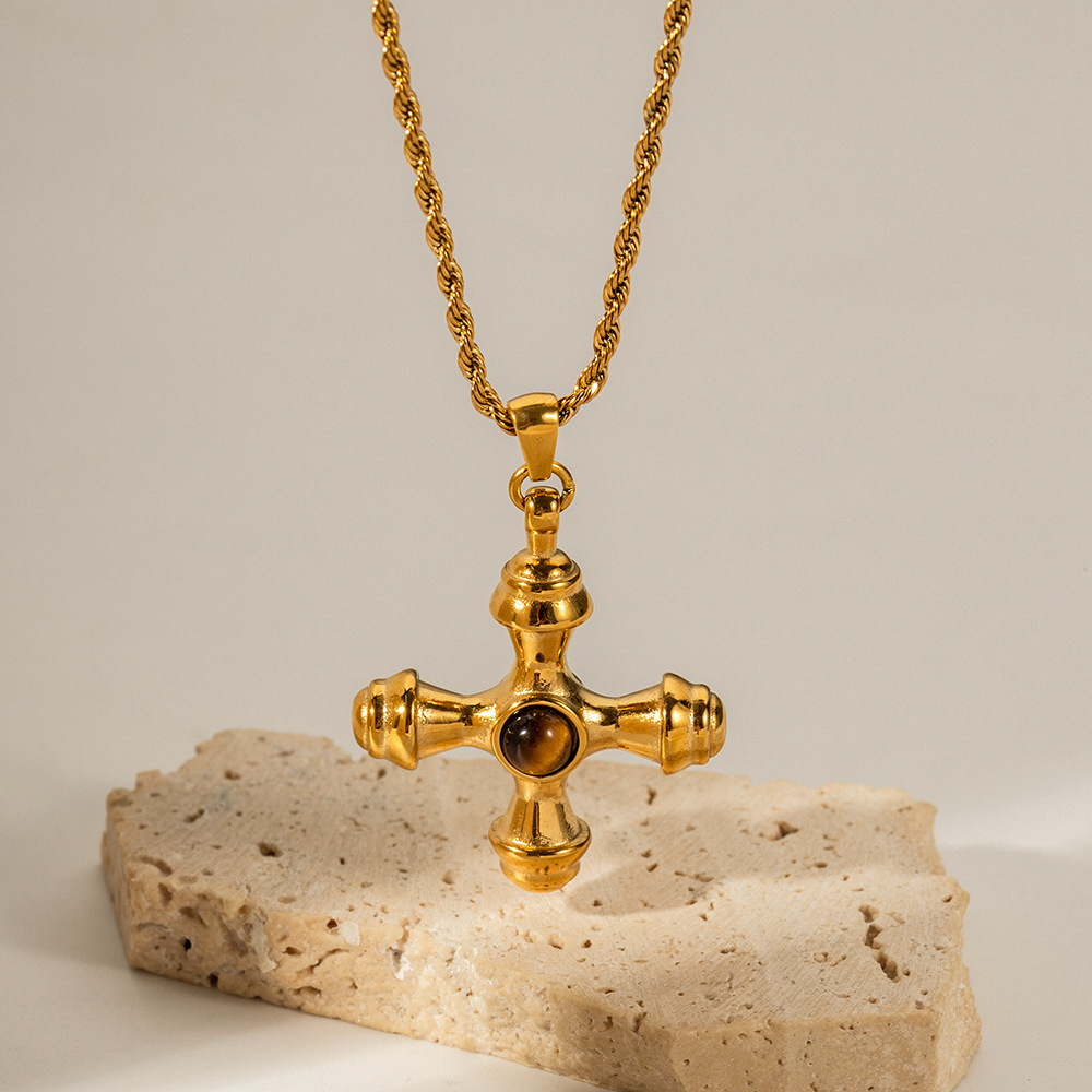 Designer Trend 18K Gold Stainless Steel Cross Pendant Necklace for Women with Tiger Eyes That Do Not Fade Fashionable Jewelry Wholesale