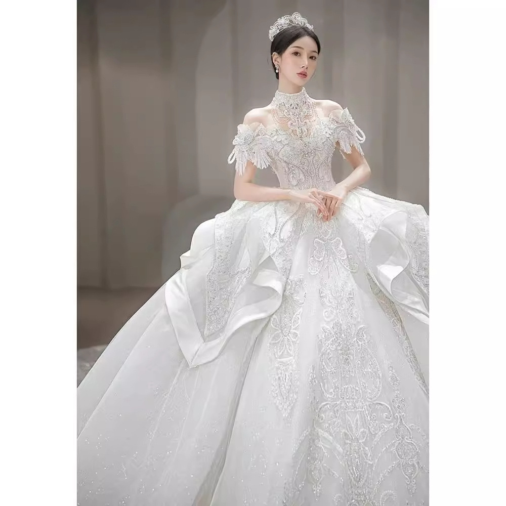 Bohemian 2024 Off The Shoulder Wedding Dresses crystals Sexy Backless Lace Appliqued A Line Beach Boho Bride Dress Plus Size Arabic Beading Bridal Gow