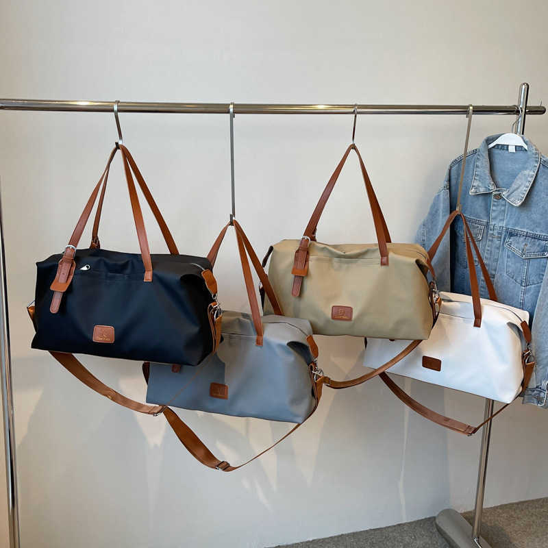 Large Capacity Travel Bag Strong Sense of Luxury Luggage Bag Dry and Wet Separation Crossbody Shoulder Bag Business Trip and Delivery Bag