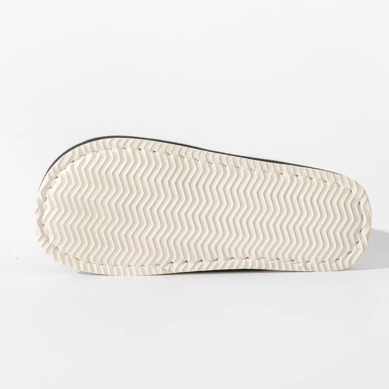 Winter Warm Plush Men Slippers Non Slip Soft Shoes Comfort Flat Heel Indoor Bedroom Couples Slippers for Home Shoes in Autumn 241115